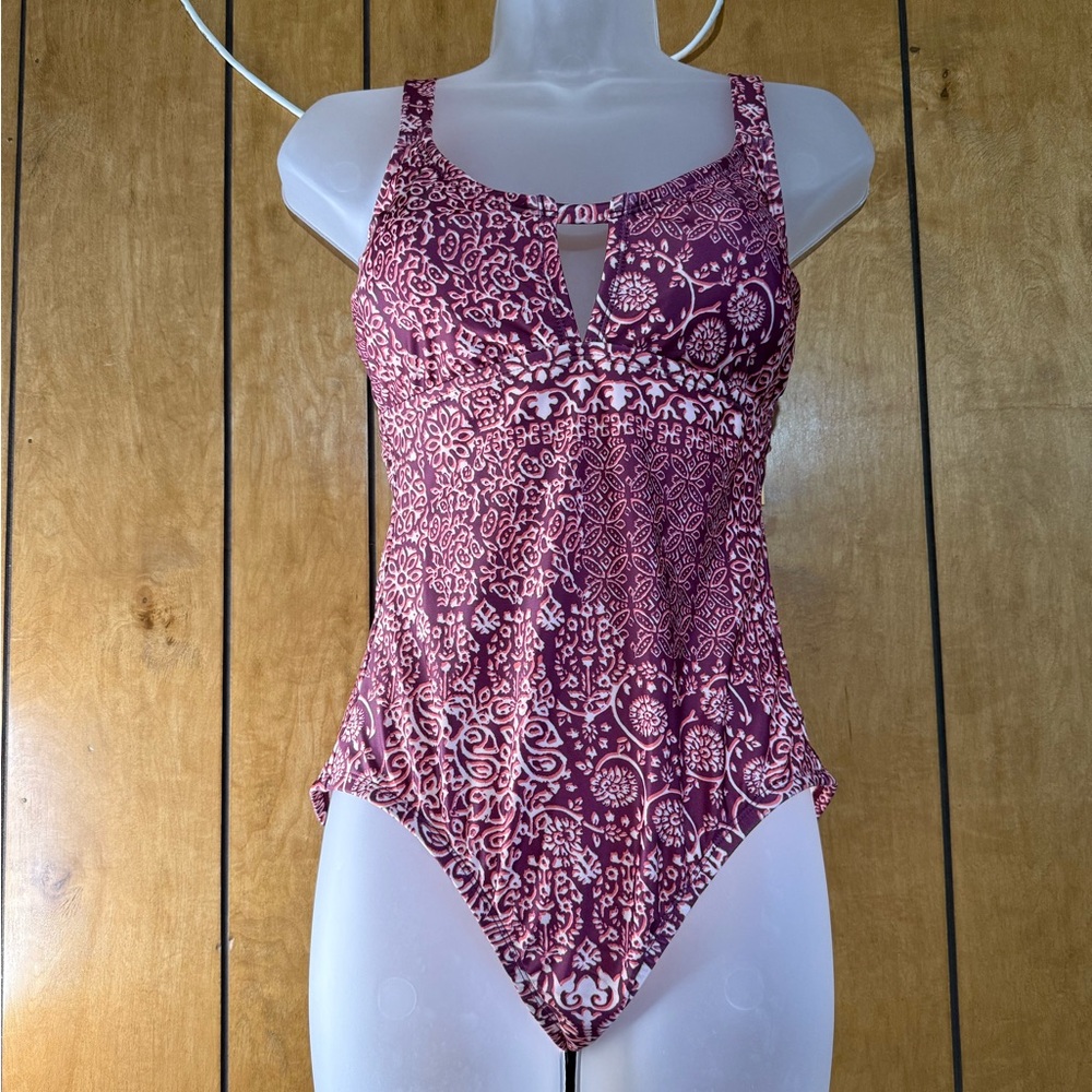 Shade & Shore Burgundy Patterned Swimsuit